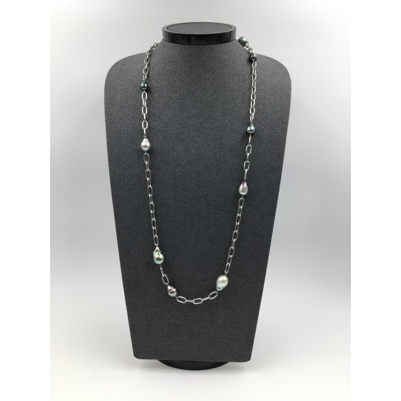 Stylish Tahitian Pearls Necklace