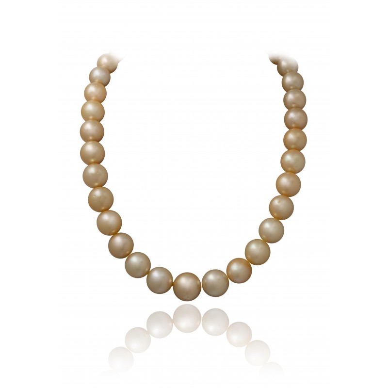 Elegant South Sea Pearls Necklace