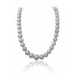 
									Graceful South Sea Pearls Necklace